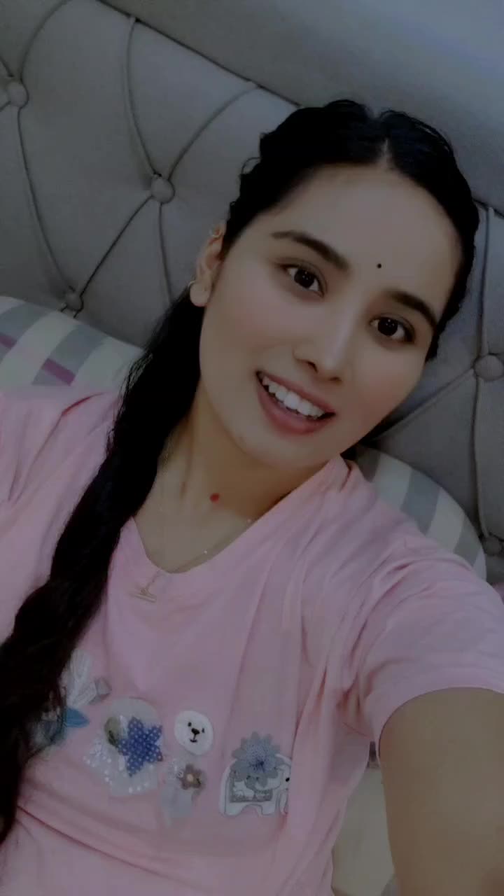 @आ_Ya_र su नार ✝️🕉️🛐🇳🇵
