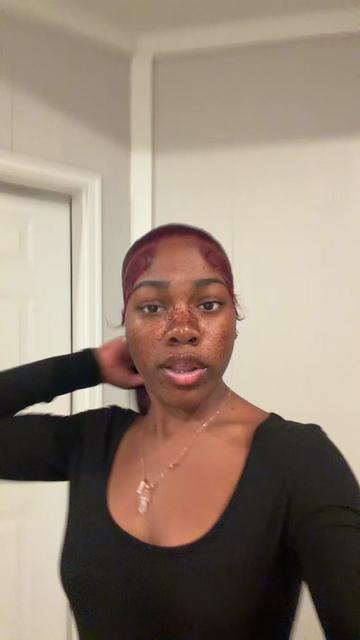 @👩🏾&zwj;❤️&zwj;💋&zwj;👩🏽