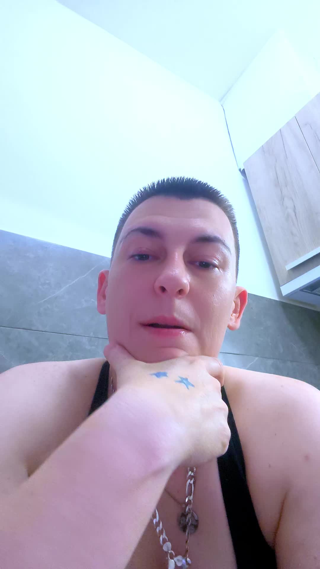 @_dr_love_