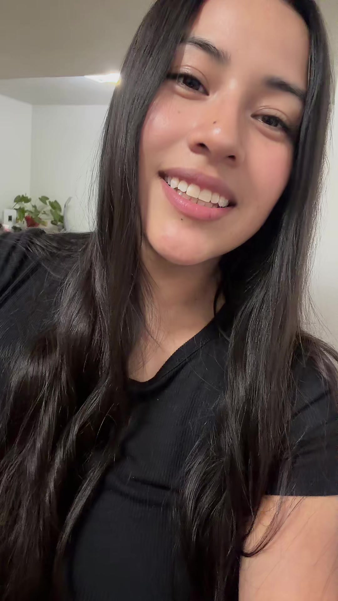 @Neyda Guzmán 🦋