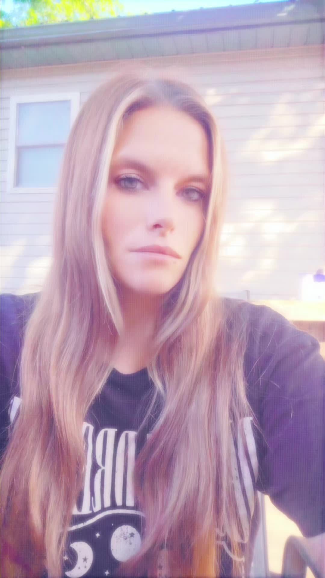 @✩  🎀  𝒞𝓇𝓎𝓈𝓉𝒶𝓁  🎀  ✩