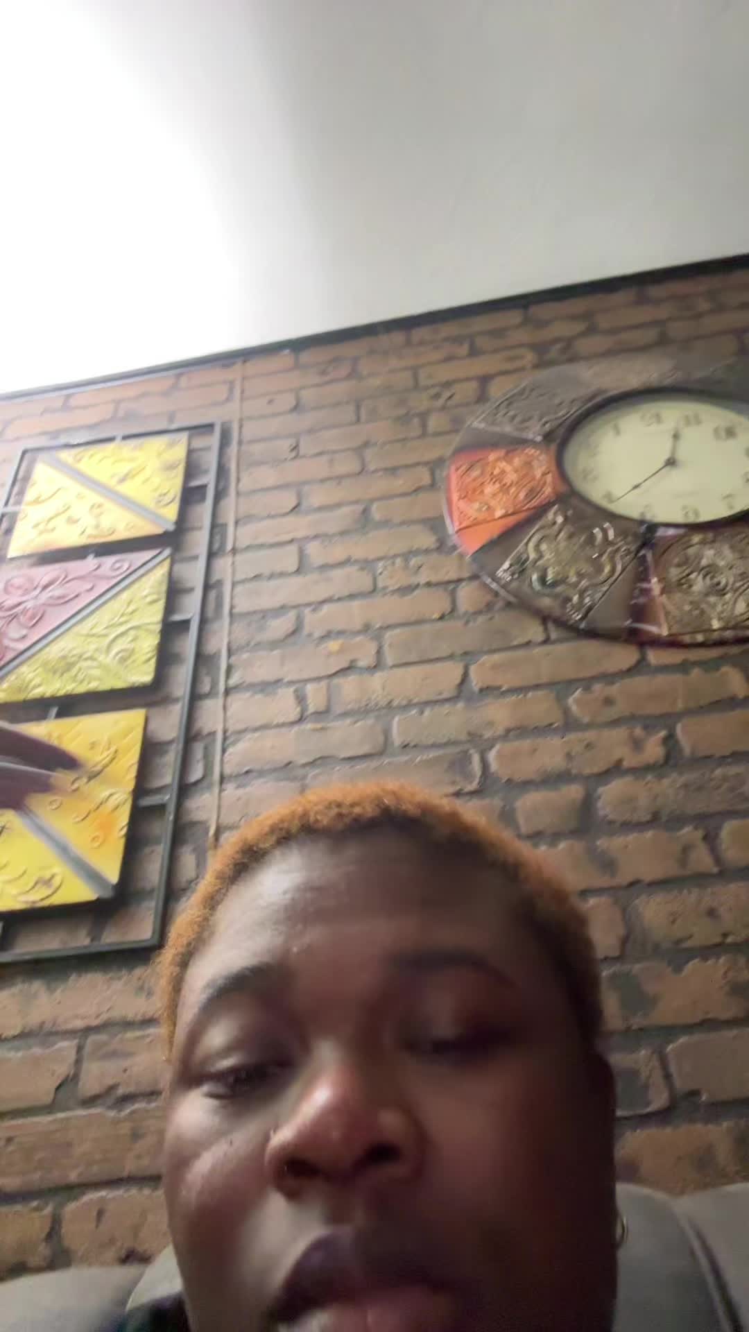 @Quinniea