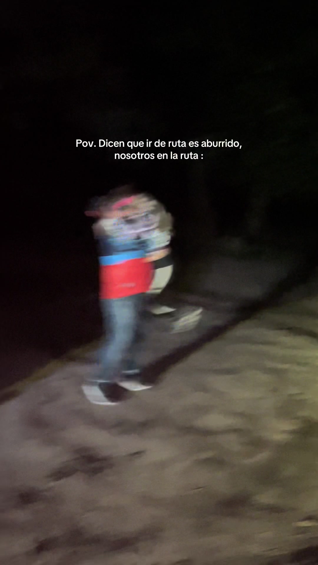 @Móny