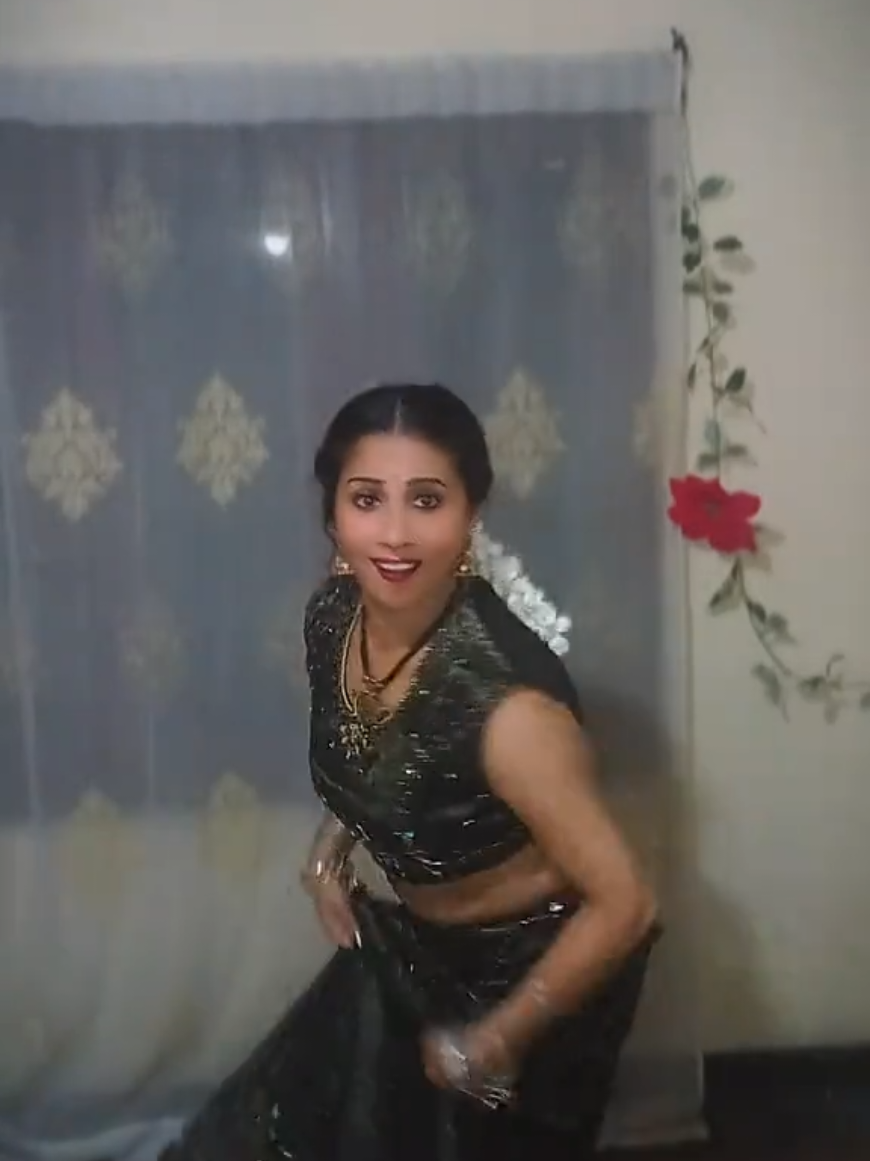@🎤Shanthi Banushaa🎶🔥
