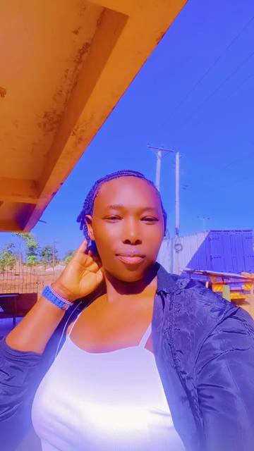@Nyanchy curvaceous ❣️