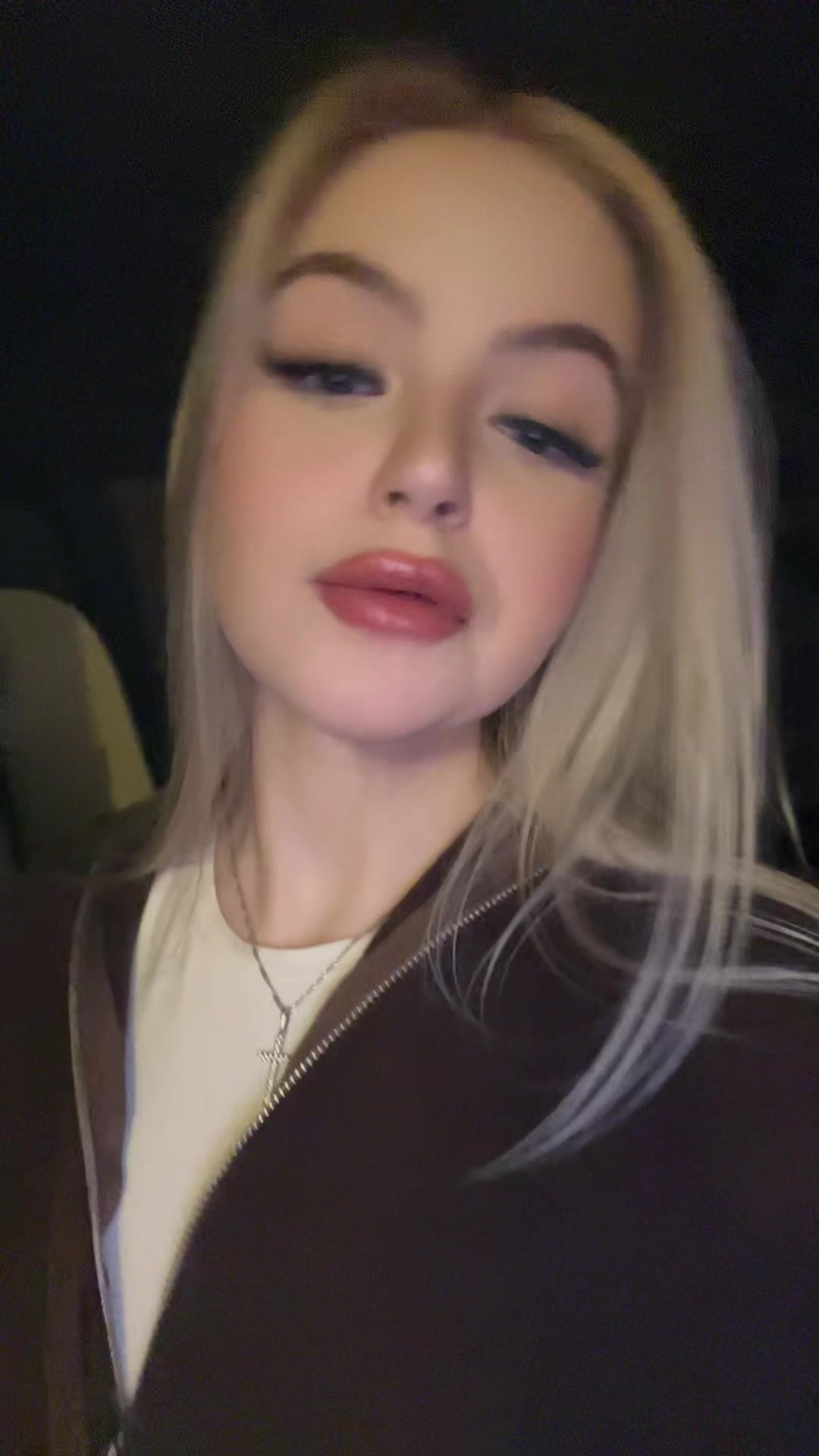 @соня