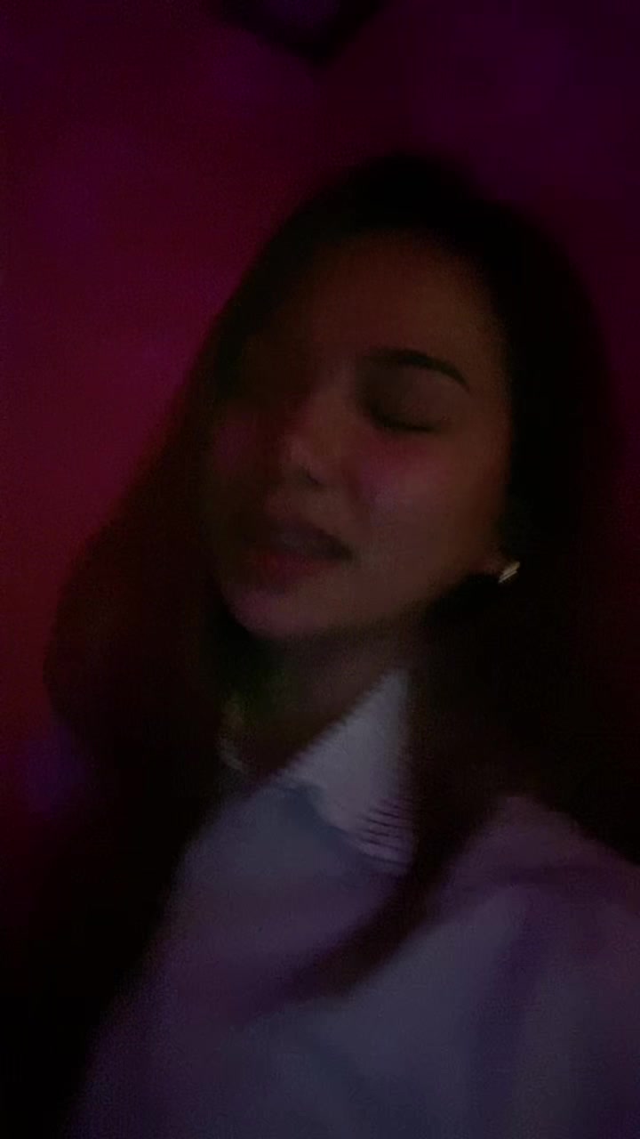 @ur_queen