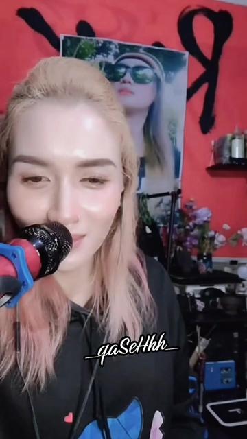 @__qASeHhh__