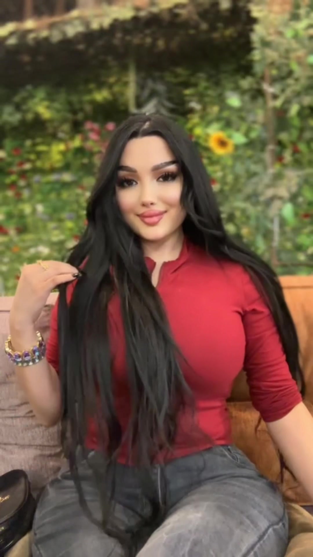 @Nata akhadova🧿🖤