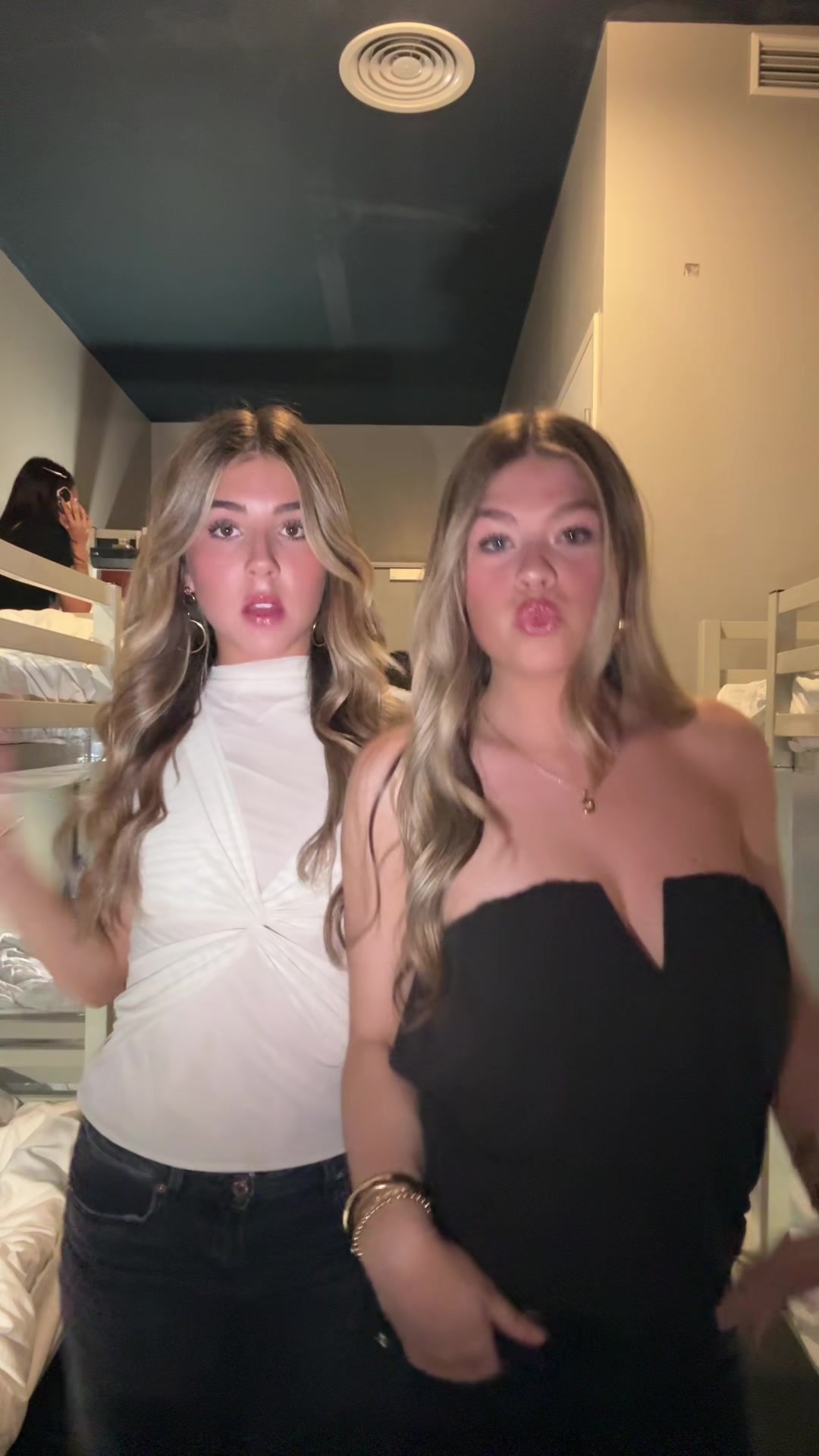 @chloevermetteee