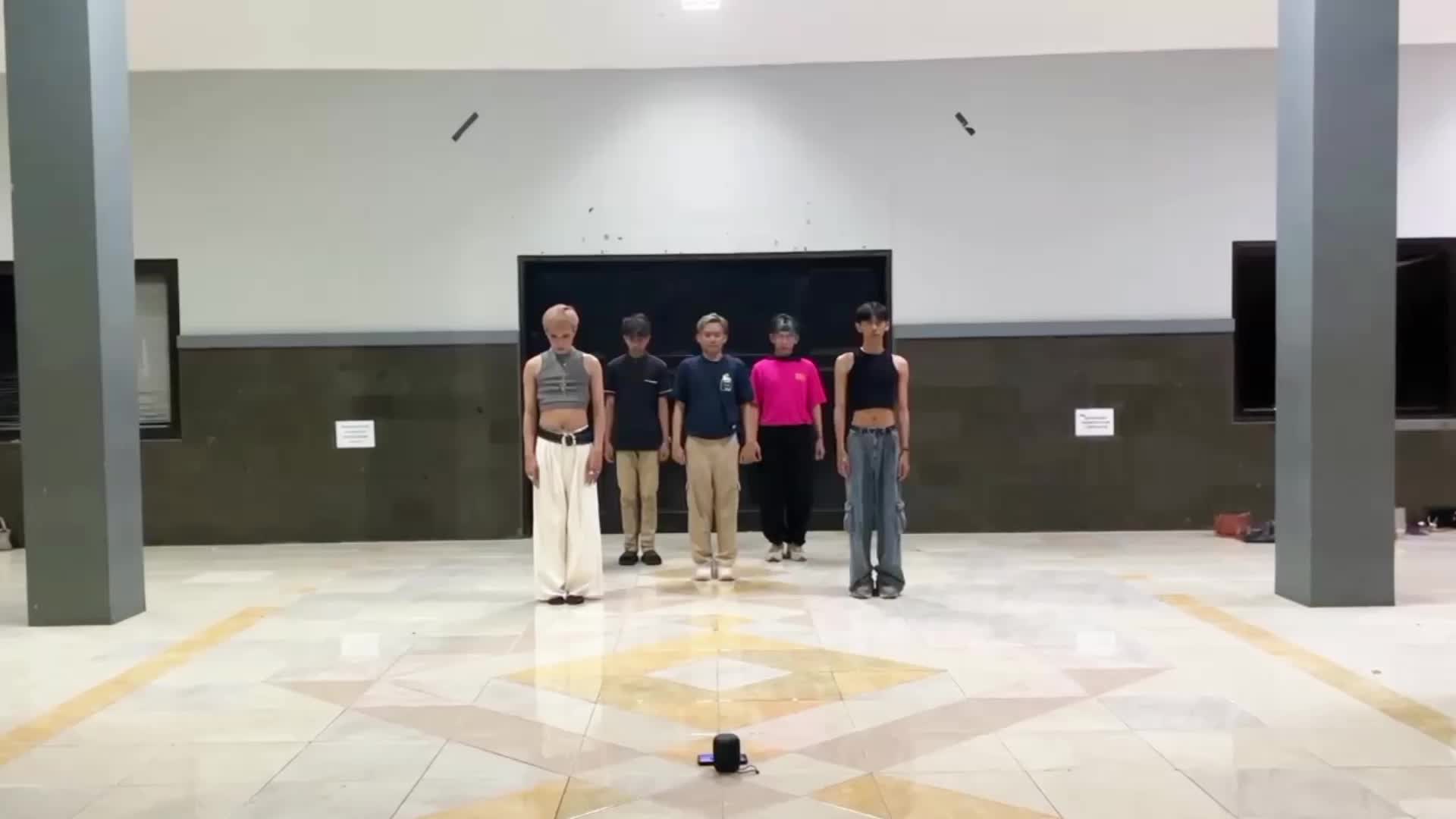 @Gee 🫧