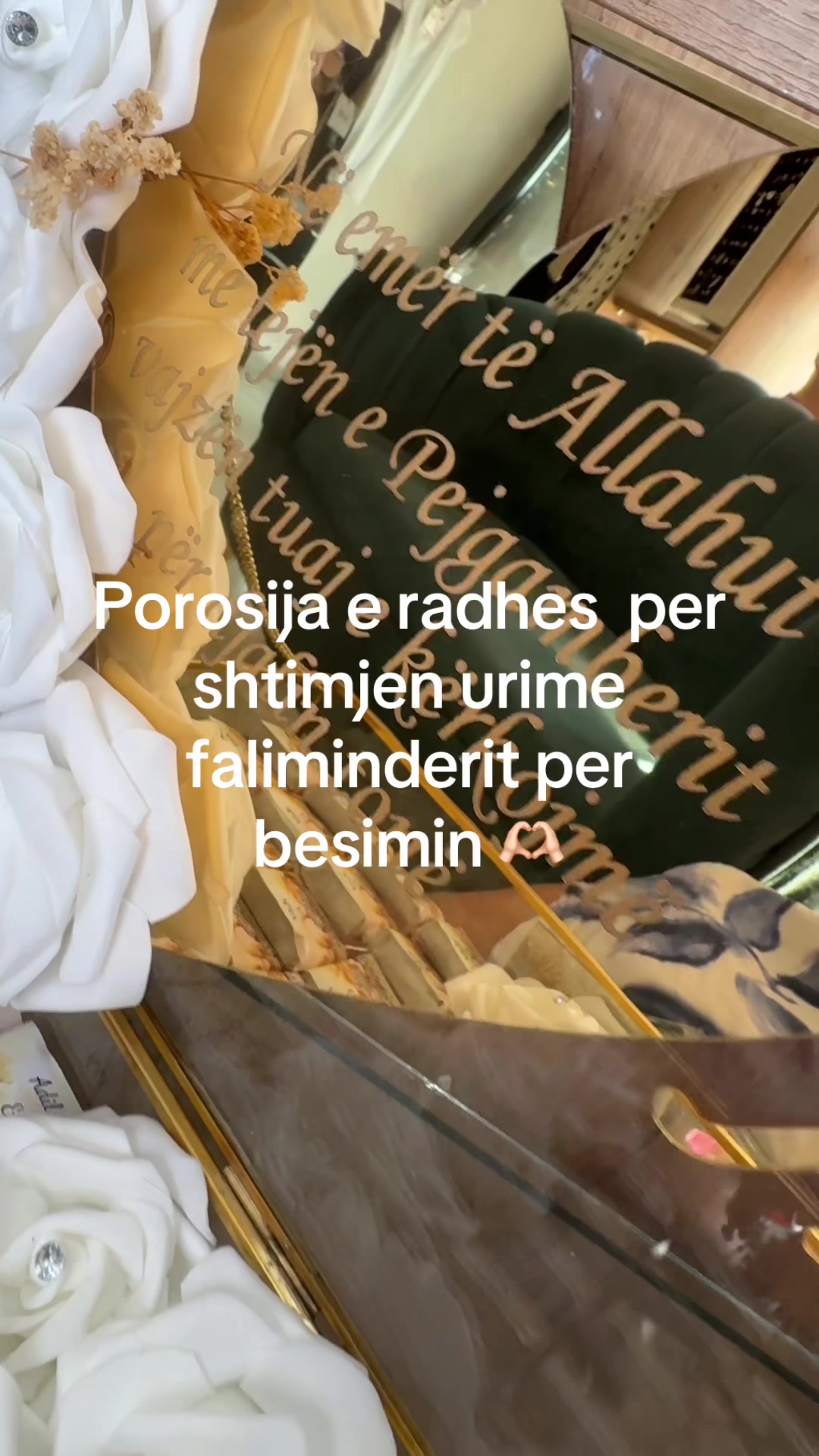 @GenisaShop