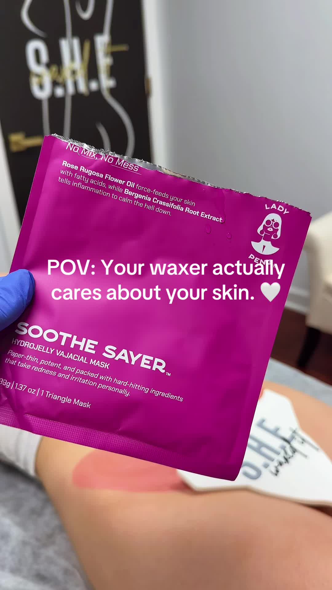 @Maybel | Chicago Waxer