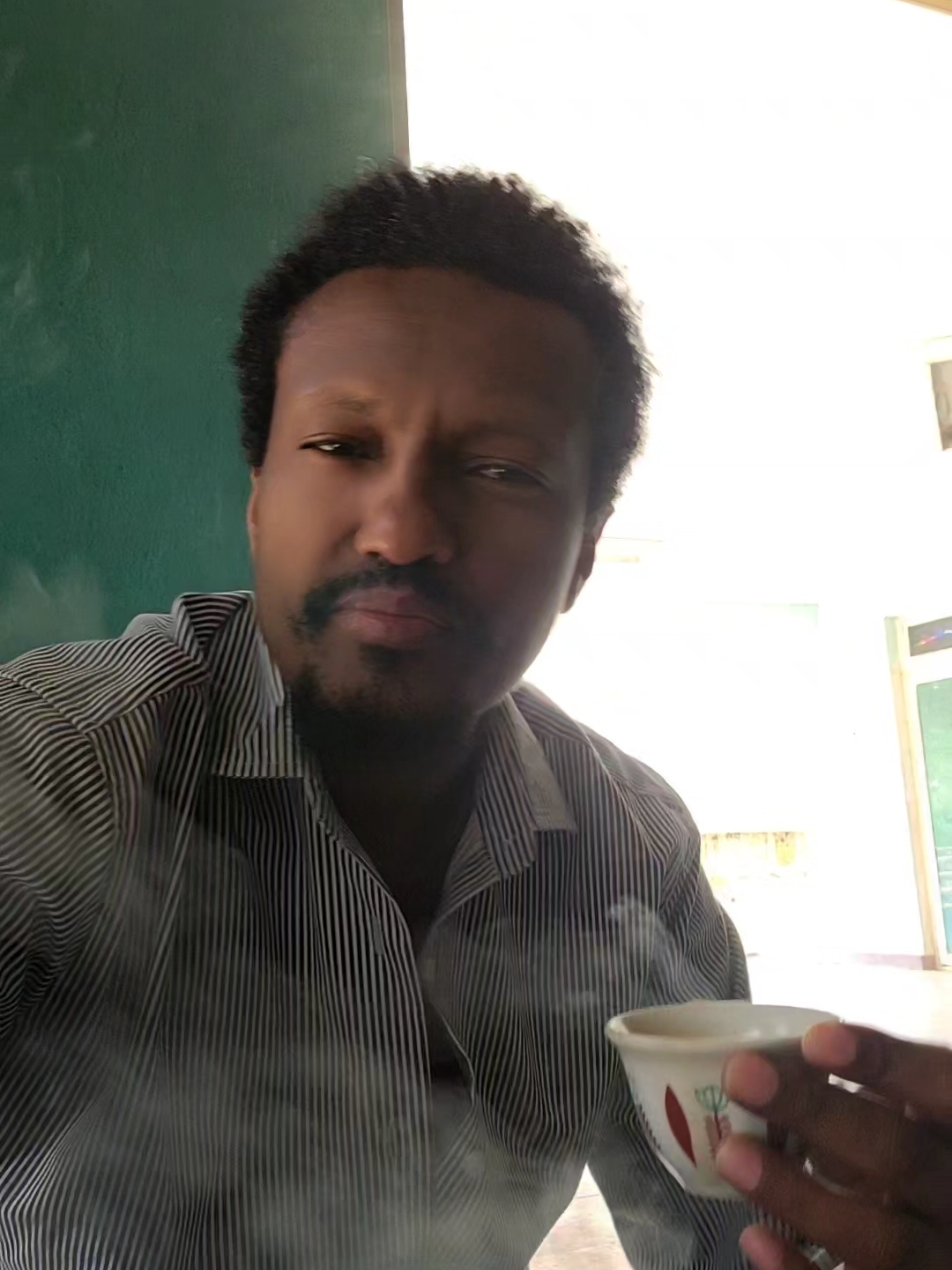 @Muna Tilahun 艾柏