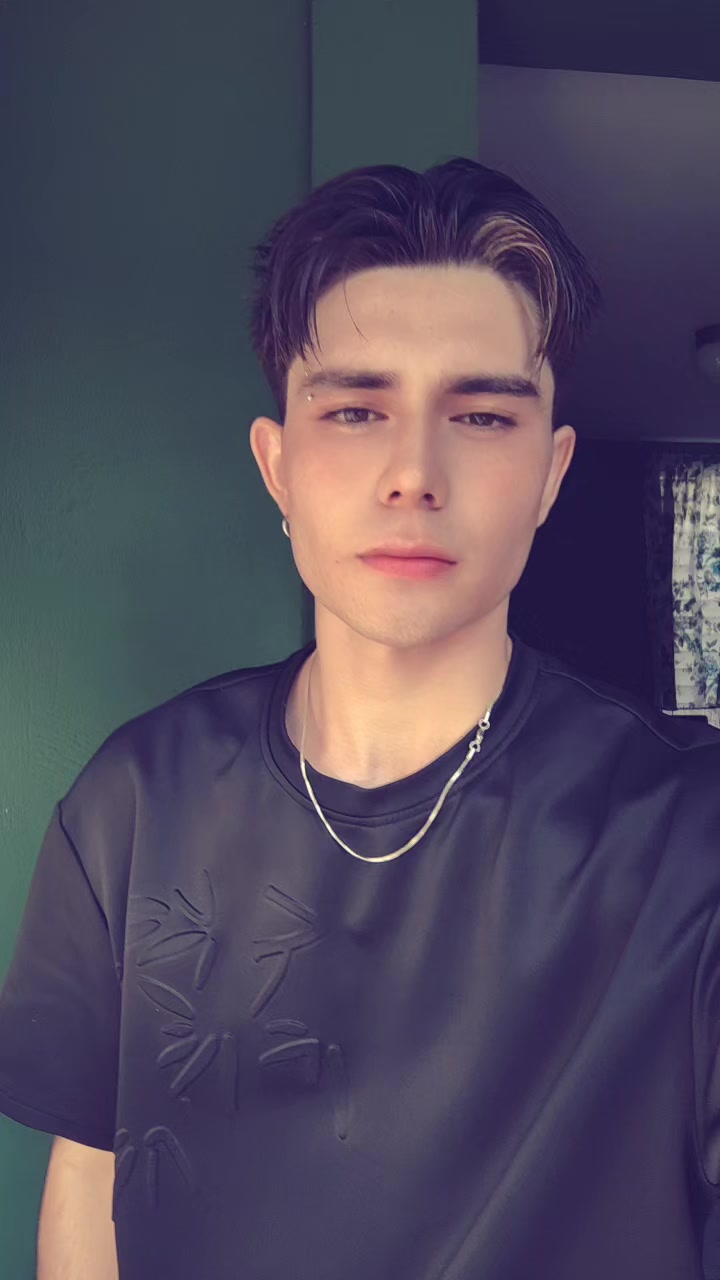 @Mauricio Novela