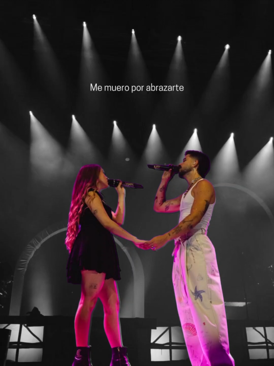 @E Y C