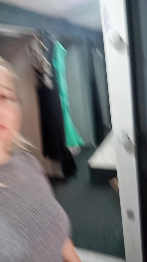 @celinacolman871