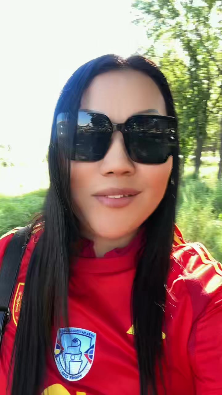 @nazik_amina