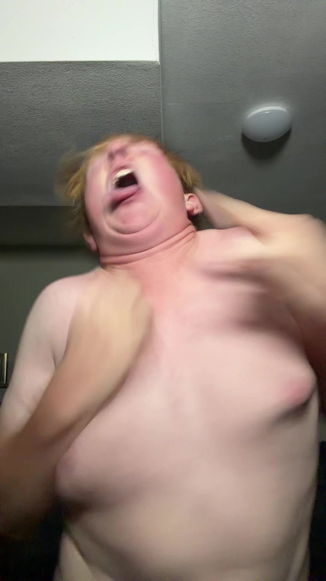 @FreakyAhCousin
