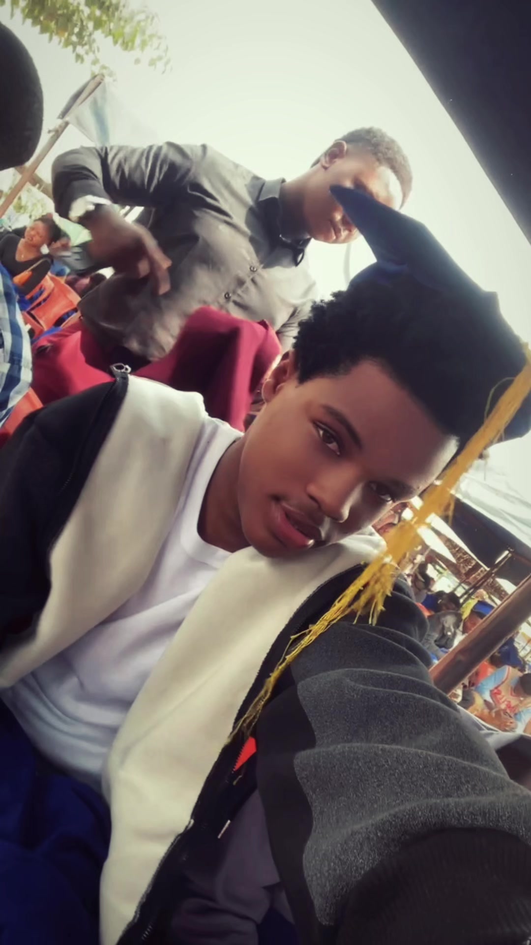 @🥷Emmzy🙂