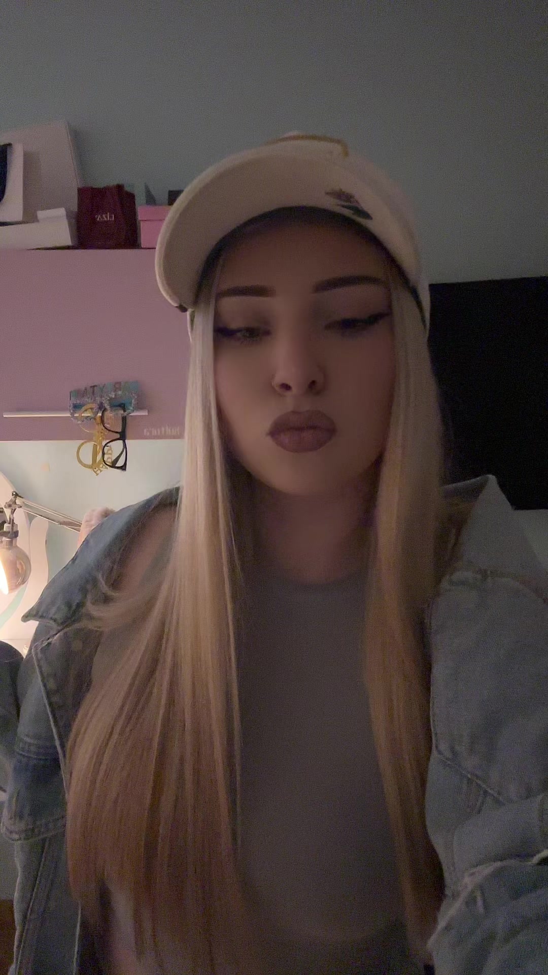 @nina