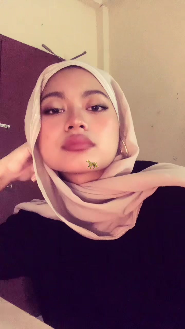 @علياء'