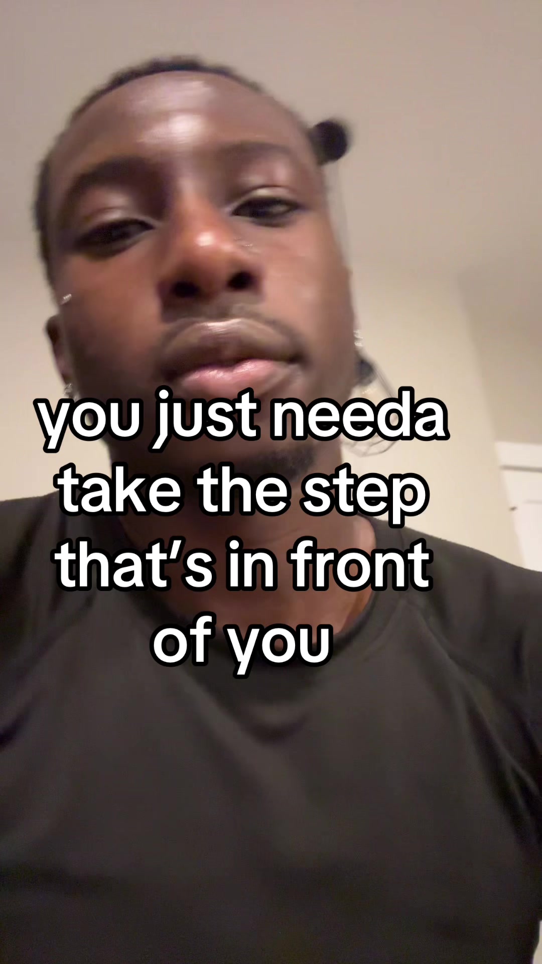 @￼