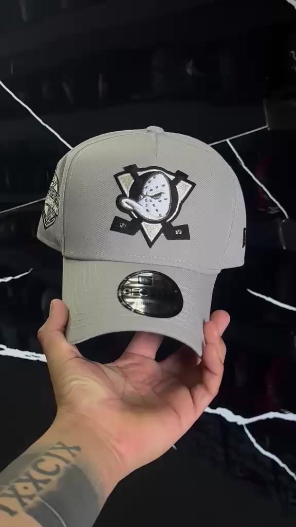 @Menni Leon Caps