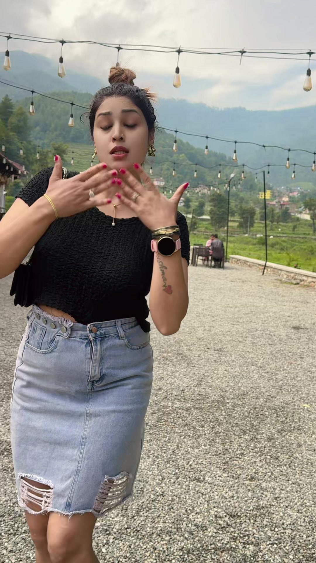 @SUSHMA NEUPANE🦋👰