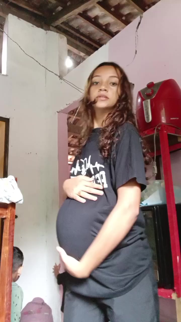 @🫦