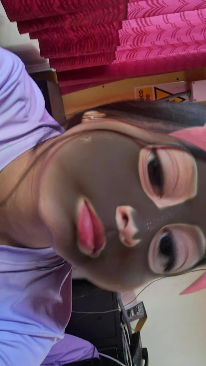 @Dayana