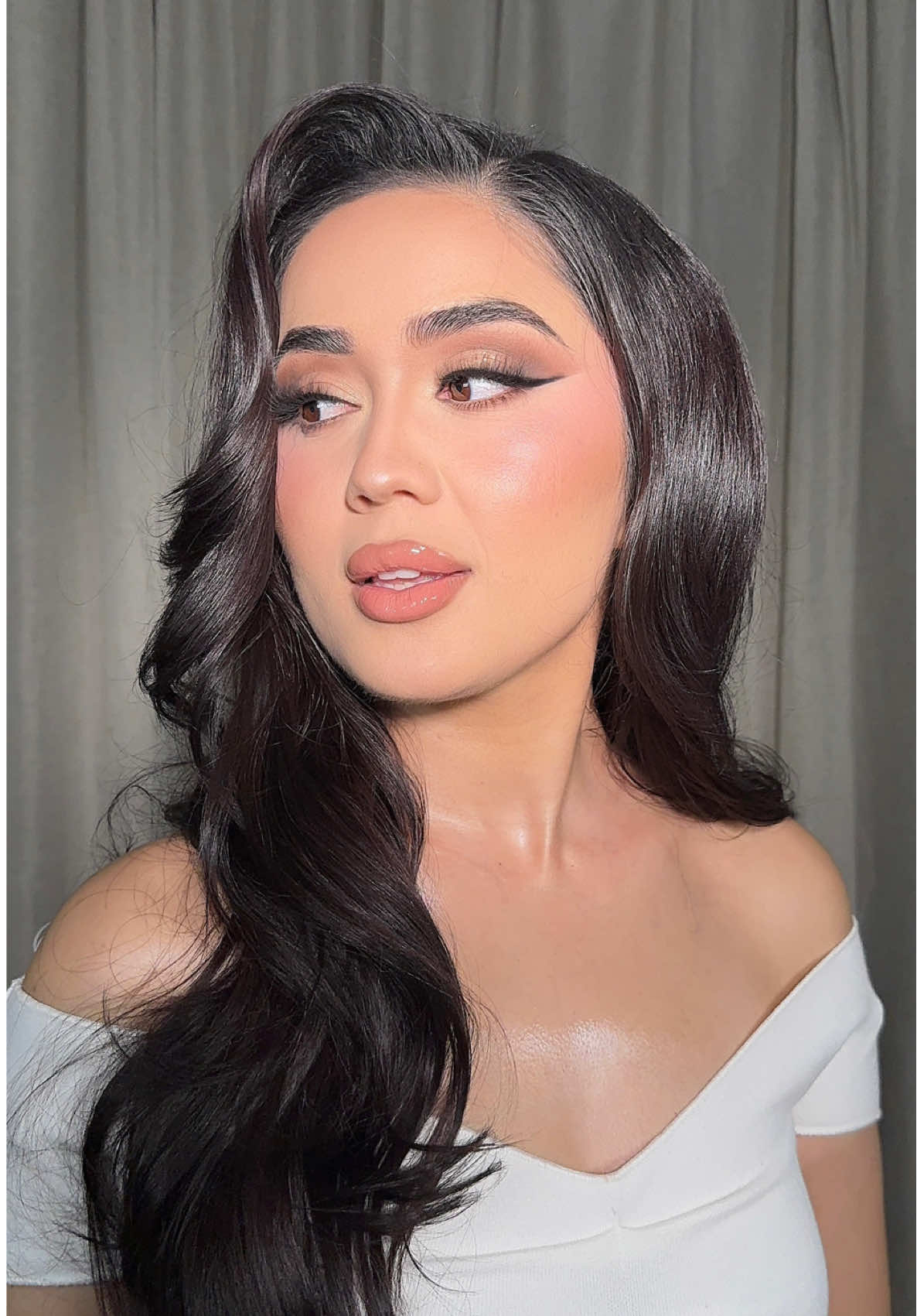 @Makeup by Murms