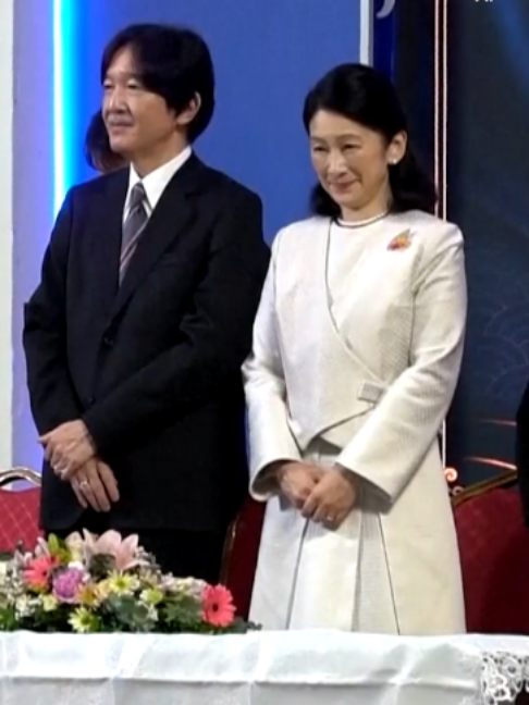 @毎日新聞