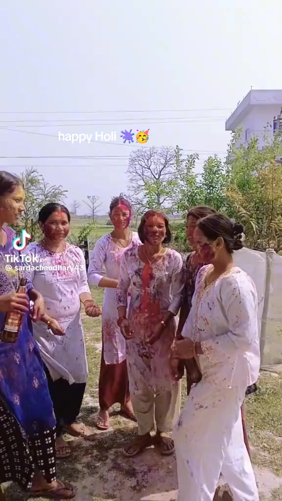 @Sneha Tharu