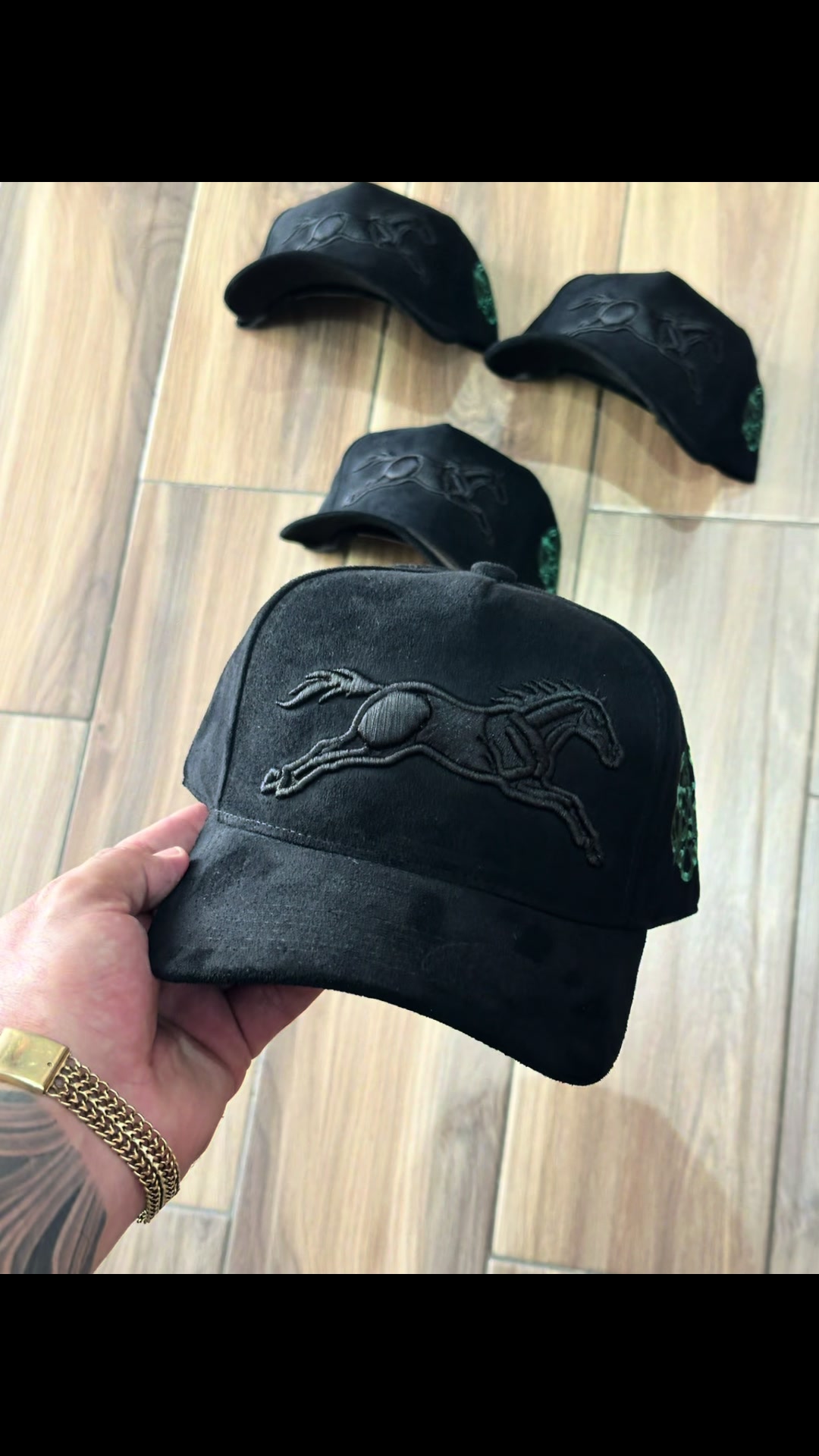 @ElGriego_hats
