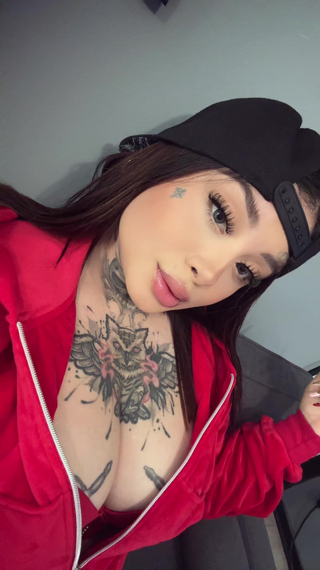 @𝐄𝐫𝐢𝐤𝐚 𝐦𝐨𝐧𝐭𝐨𝐲𝐚 💎