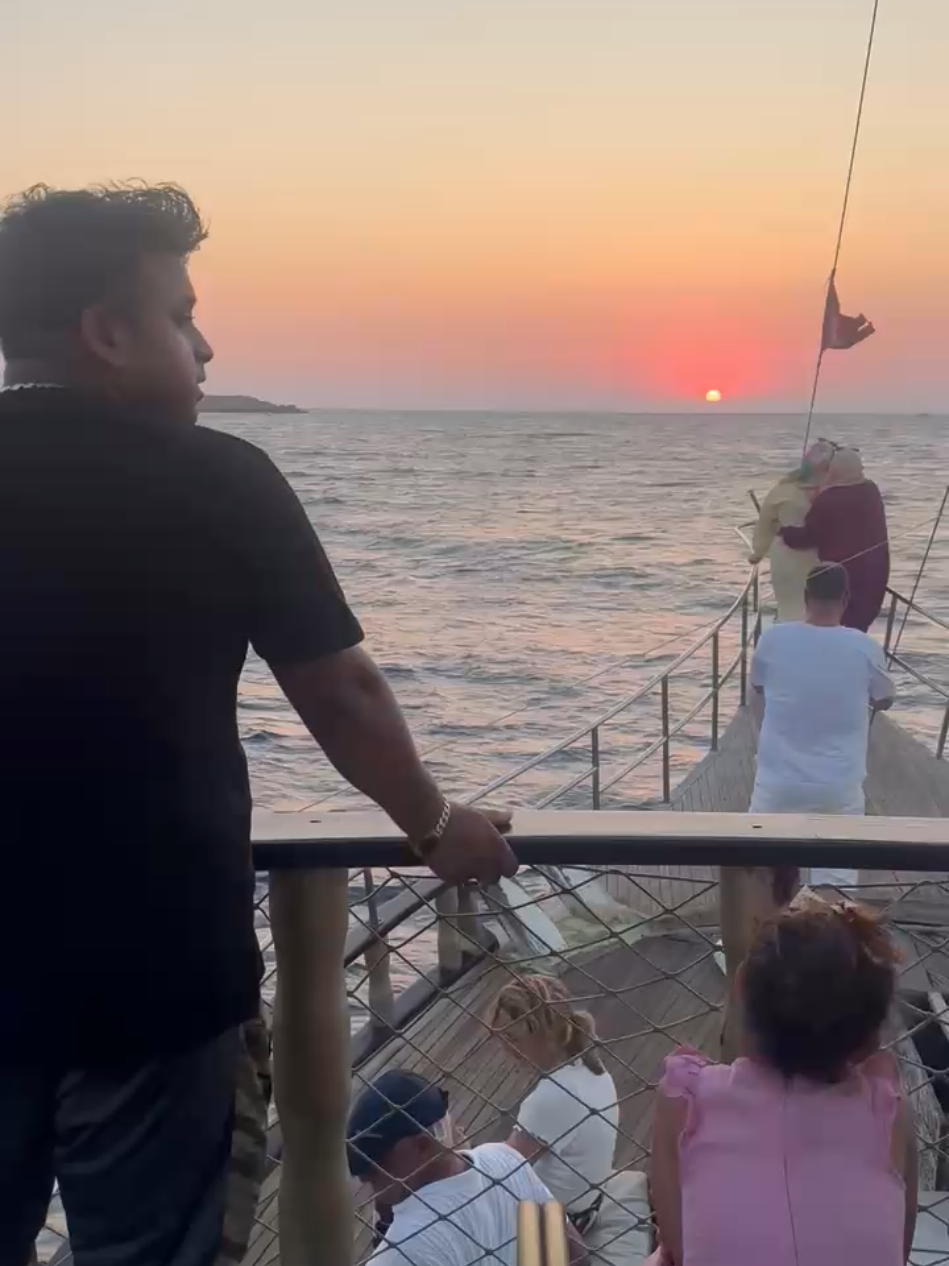 @Music Love335🇨🇾🧿🪬🧿🪬🦅🦅