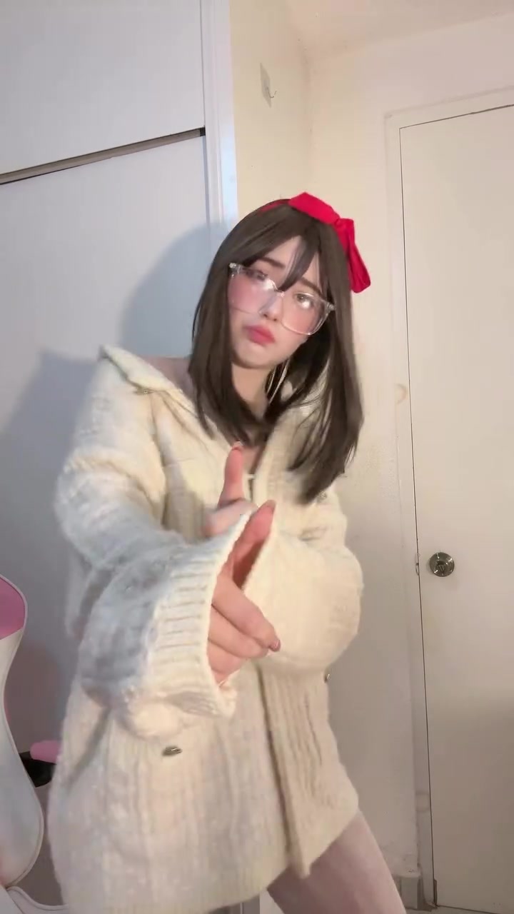 @🦶🏻
