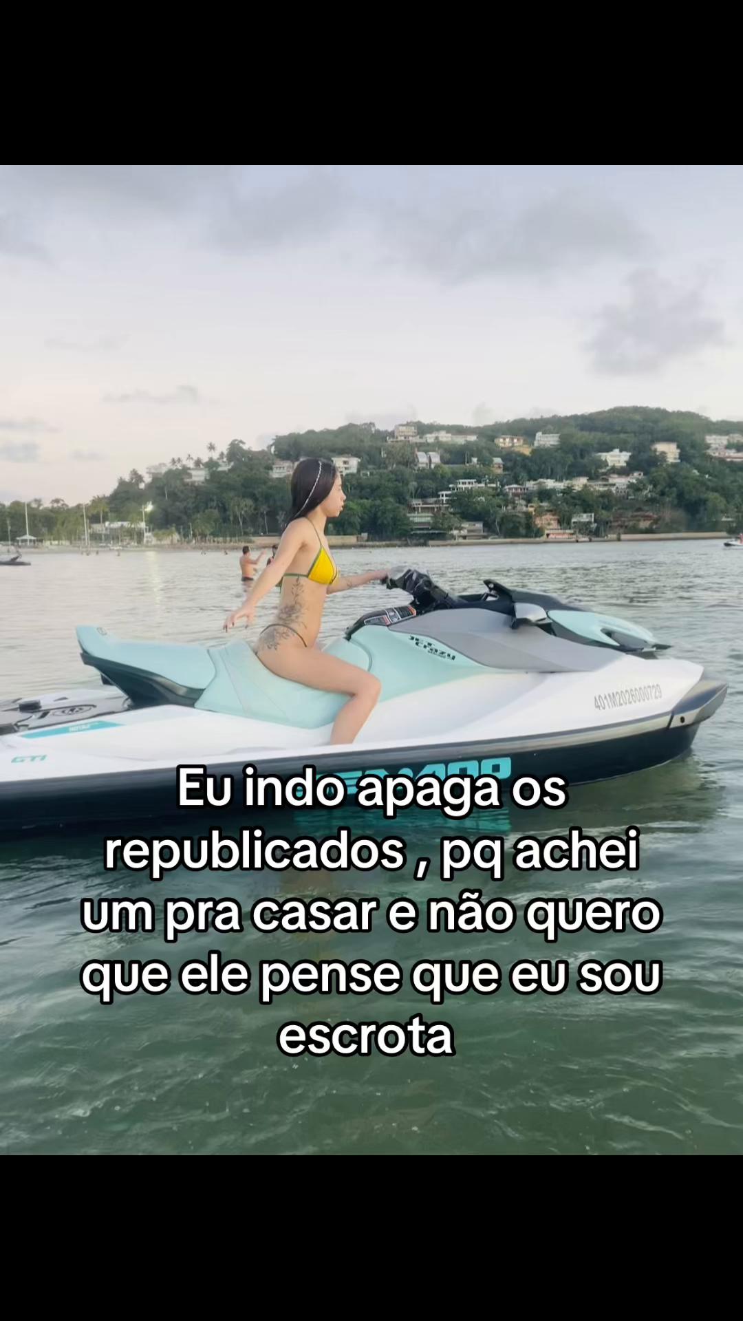@Bz