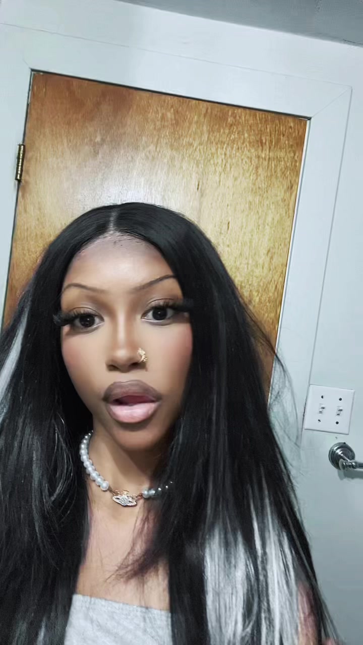 @bloomingbambina