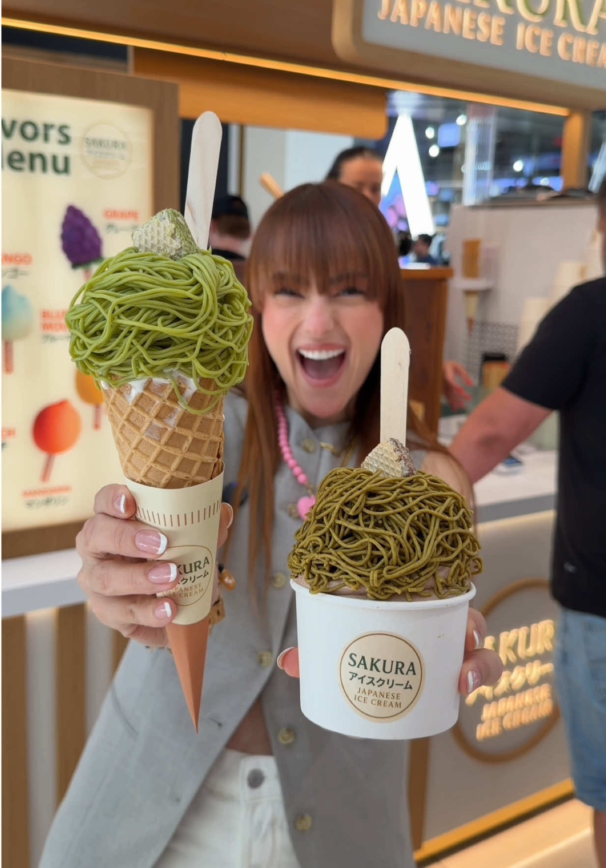 @LolaCarolaFood
