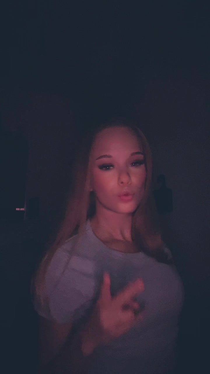 @scarlett_queen030