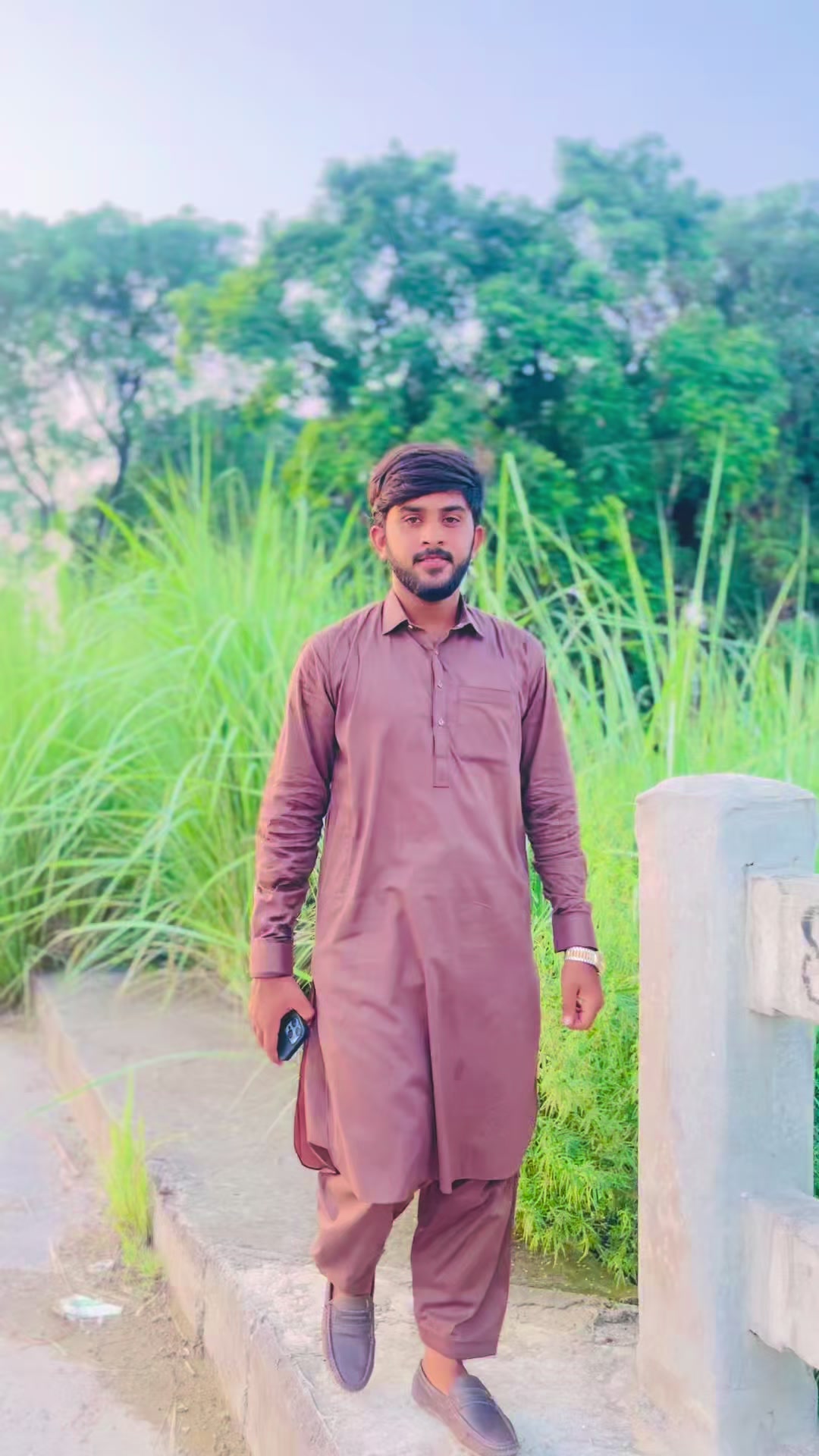 @😎شیراز بھٹی😎