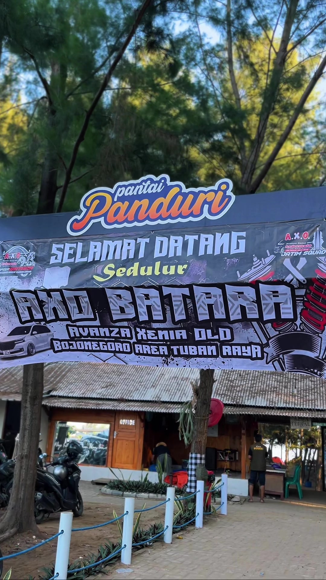 @Pantai Panduri Tuban