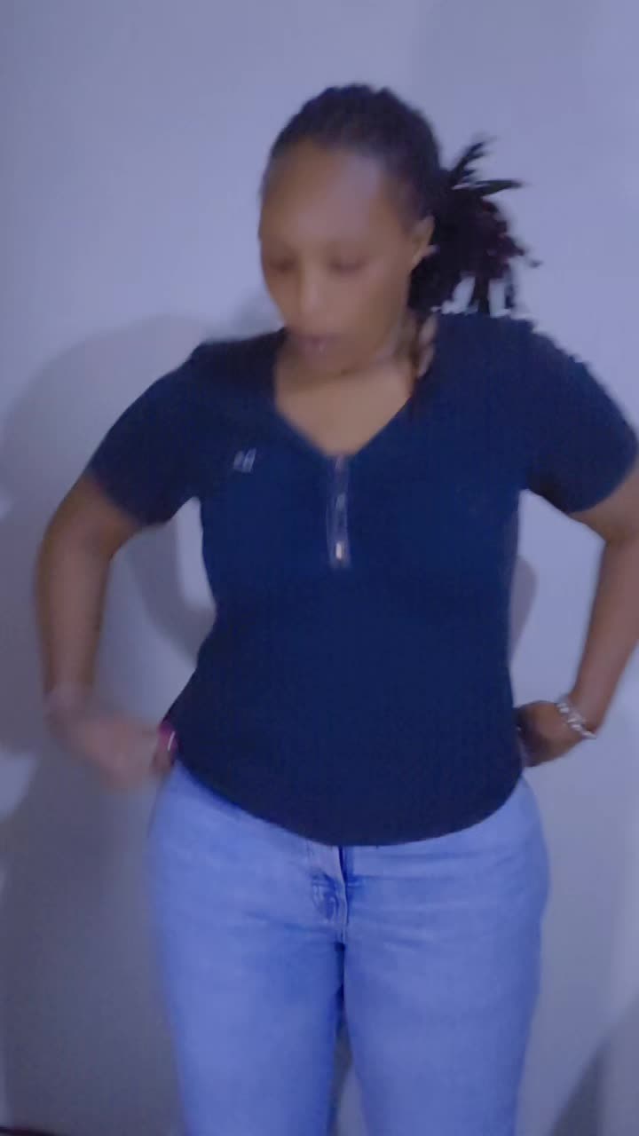 @janeshee13