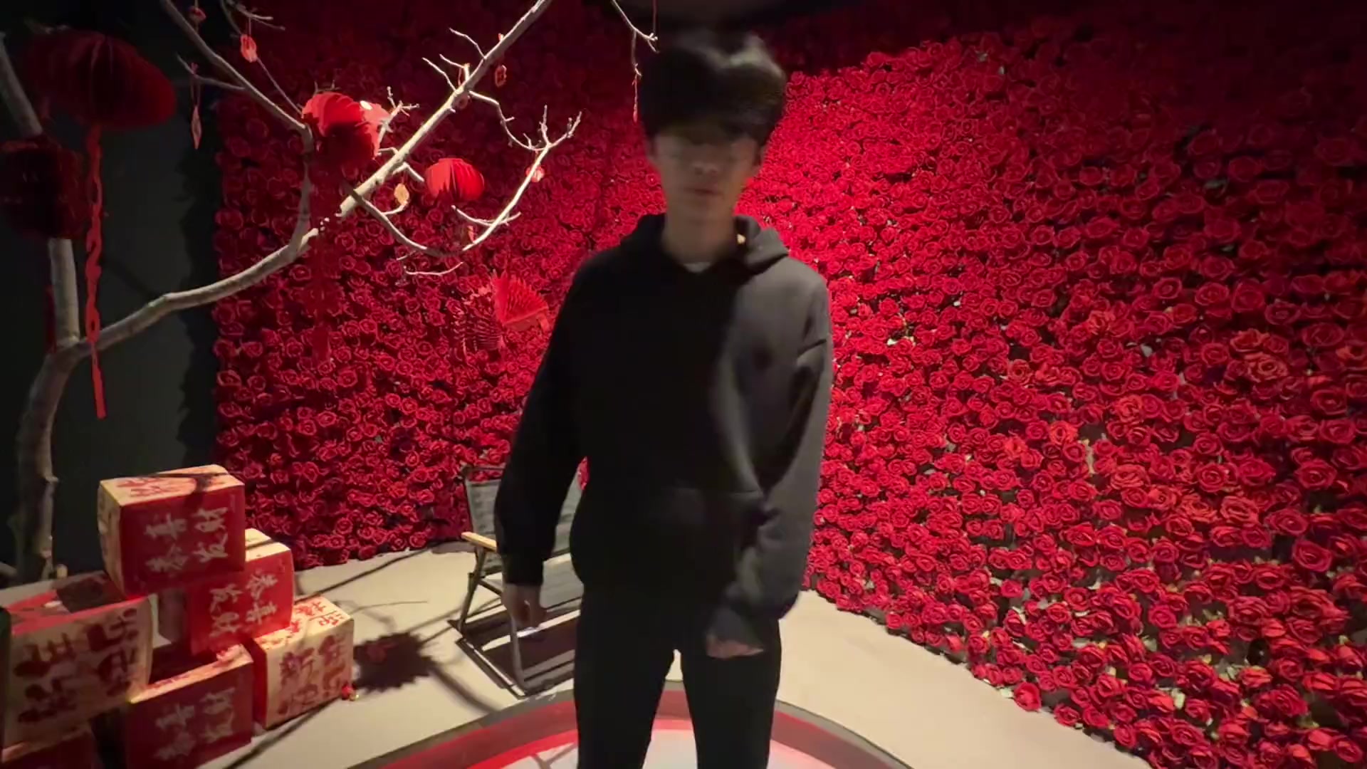 @破碎的心。