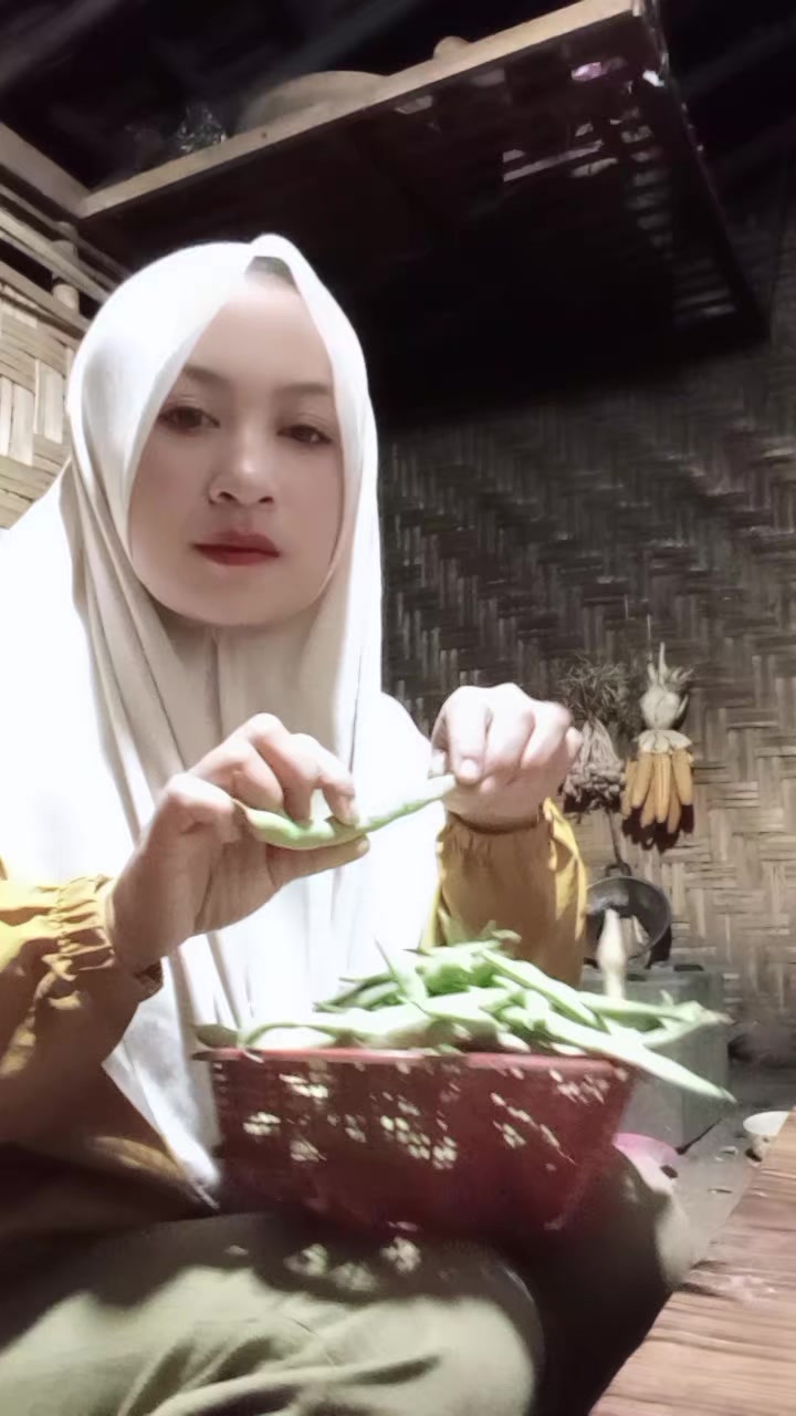 @Putri Amanda