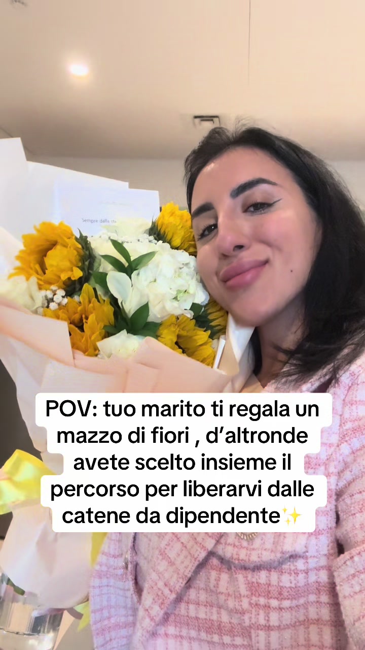 @veronicaagosto_