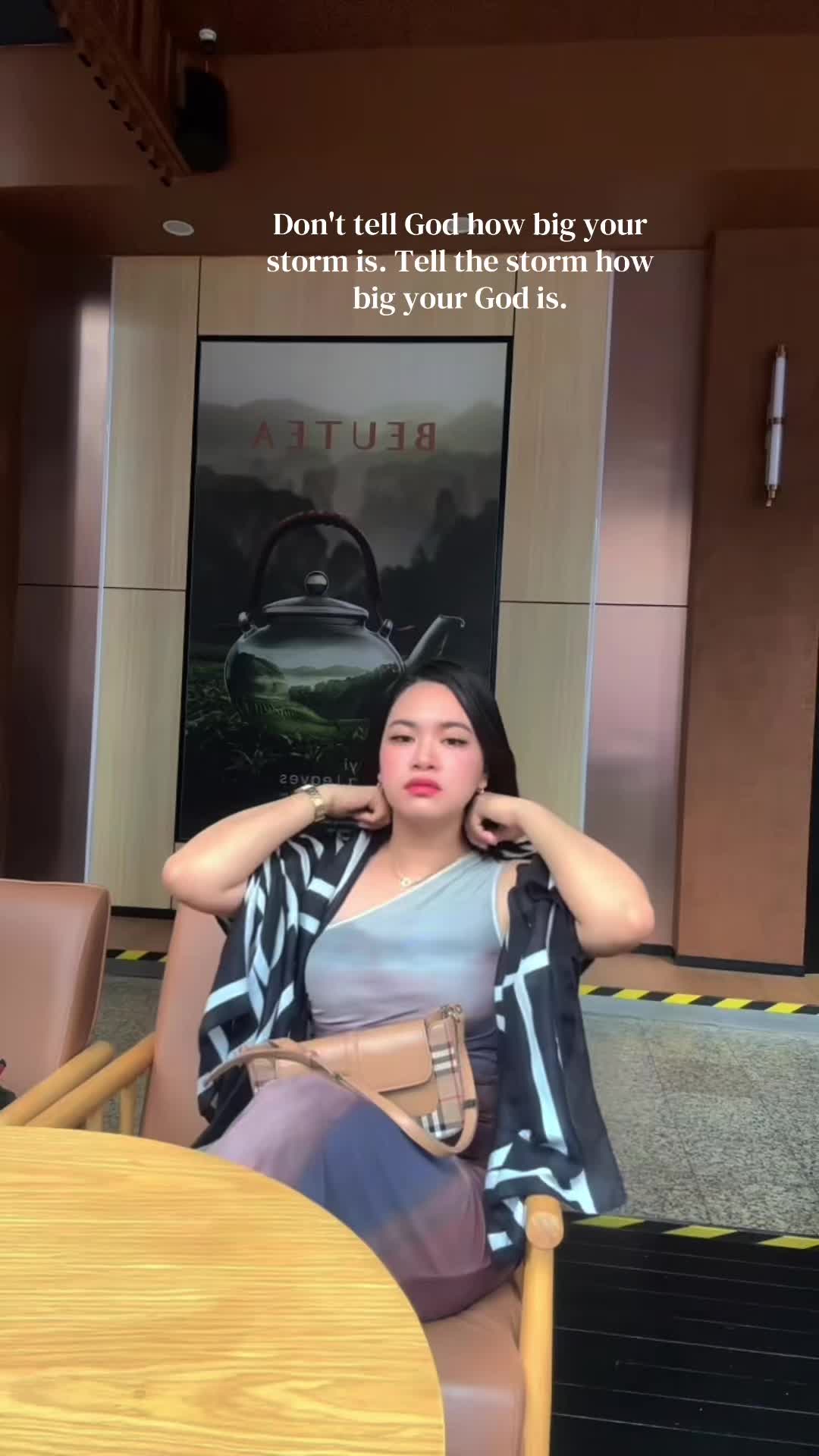 @Ayenaaa