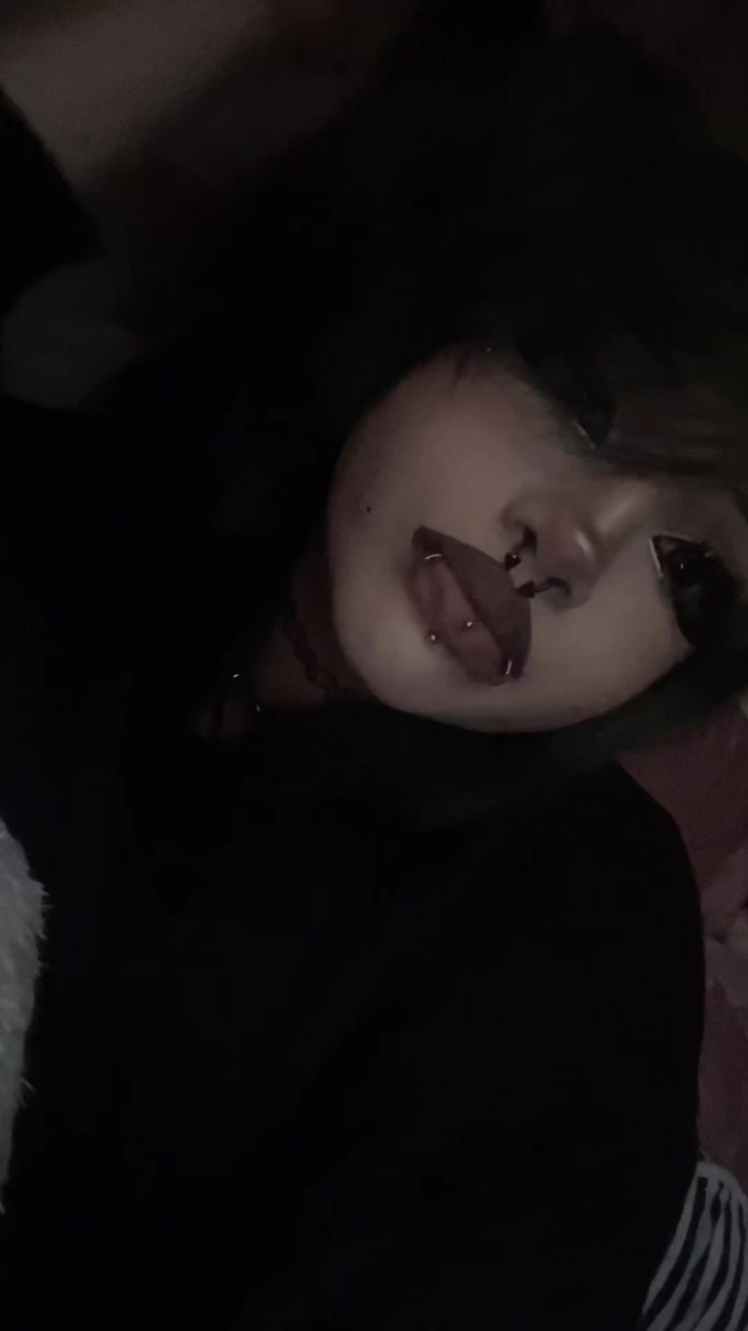 @stinkykittypoopie